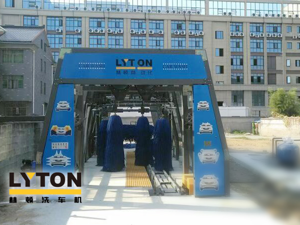 把握全自動洗車機機遇，占據(jù)汽車后市場商機，實現(xiàn)多元化、差異化競爭,提升油品銷量